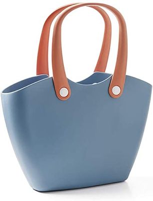 GF torba For Living z modernim dizajnom v modri barvi predstavlja vsestranski pripomoček