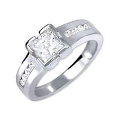 Brilio Silver Srebrni zaročni prstan 426 001 00416 04 (Obseg 52 mm)