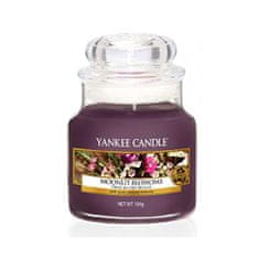 Yankee Candle Aromatična sveča Classic small Moonlit Blossoms 104 g