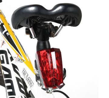 Netscroll Inovativna laserska luč za kolo, LED sijalka za kolo, kolesarska lučka je vodoodporna, različni načini osvetlitve, enostavna montaža, BikeStar