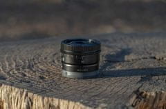 Sony objektiv 40 mm F2,5 G (SEL40F25G.SYX, črni