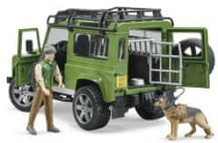 Bruder 2587 Land Rover z lovcem in psom