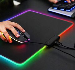 Maxy podloga za miško, RGB LED