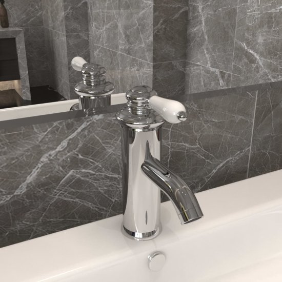 Vidaxl Kopalniška armatura za umivalnik krom 130x180 mm