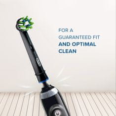 CrossAction glava ščetke s tehnologijo CleanMaximiser, črna serija, pakiranje z 4 kosoma