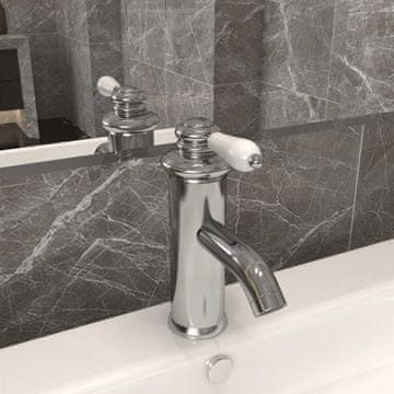 Vidaxl vidaXL Pipa za umivalnik, srebrna, 130 x 180 mm
