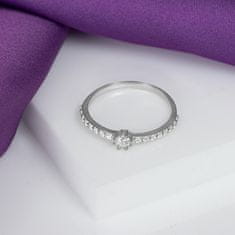 Brilio Silver Nežen srebrn prstan s cirkoni RI023W (Obseg 50 mm)