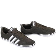 Adidas Čevlji olivna 41 1/3 EU Pace Plus