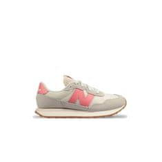 New Balance Čevlji bež 36 EU 237