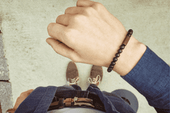 BeWooden Zapestnica s perlami Nox Wenge Bracelet XS = 15-16 cm