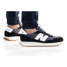 New Balance Čevlji črna 42.5 EU 237