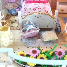 shumee Miniaturna hiša - Vila v cvetju