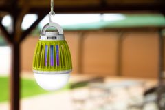 N'OVEEN Polnilna LED svetilka proti komarjem NO 3V1 do 40 m2