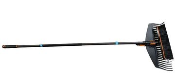 shumee FISKARS ŠČETKA + GRABLJE + ROČAJ QUIKFIT