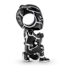 Pandora Eleganten srebrn obesek Black Panther Marvel 790783C01