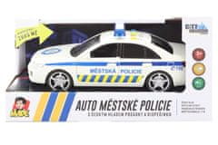 Mestni policijski avto s češkim glasom