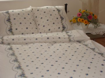 Posteljnina iz lubja 160x200 modri cvetovi