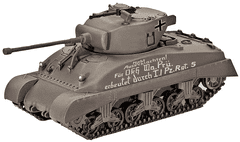 Revell Sherman M4A1 modelni komplet tanka