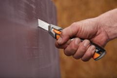 Fiskars Nož za lomljenje CarbonMax 18 mm