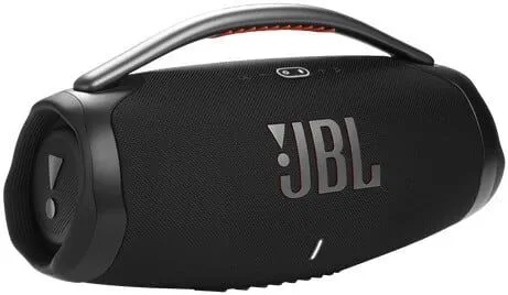 Prenosni zvočnik Boombox JBL ima odličen masiven zvok, deluje tudi s Bluetooth povezavo in je odporen na vodo in prah 
