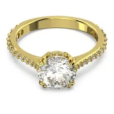 Swarovski Čudovit pozlačen prstan s kristali Constella 5642619 (Obseg 52 mm)