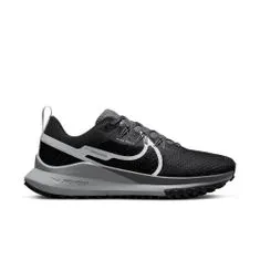 Nike Čevlji obutev za tek črna 40.5 EU React Pegasus Trail 4