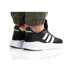 Adidas Čevlji črna 40 2/3 EU Nebzed