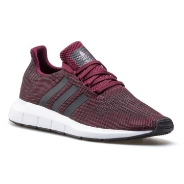 Adidas Čevlji rdeča 46 2/3 EU Swift Run