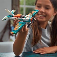 LEGO Technic 42117 Dirkalno letalo