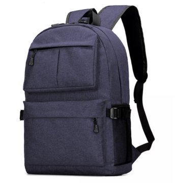 Northix Trpežen velik nahrbtnik z USB vhodom - temno moder