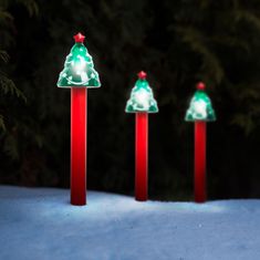 Family Christmas LED solarna svetilka v obliki smrečice 8 x 6 x 27 (+10) cm
