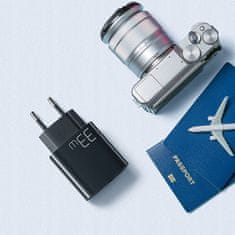 Mcdodo MCDODO HITRI POLNILEC ZA TELEFON 2X USB USB-C PD 33W + KABEL 1M