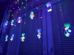 WOWO LED viseče kroglične luči - 3m LED viseče kroglične luči 108LED večbarvne s priključkom - 8 načinov osvetlitve