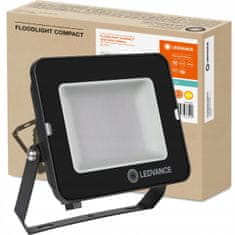 LEDVANCE Reflektor LED svetilka 50W 4500lm 3000K Topla bela IP65 Črna COMPACT V