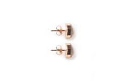 BeWooden Uhani z lesenim detajlom Rose Earrings Triangle bež