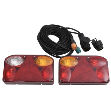 Vidaxl Zadnje luči 2 kosa rdeče 23x6x13 cm 12V klasična žarnica