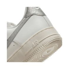 Nike Čevlji bela 38.5 EU Air Force 1 07 W