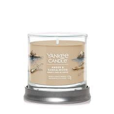 Yankee Candle Aromatična sveča Signature tumbler small Amber & Sandalwood 122 g